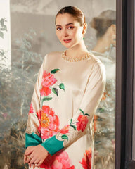 3 Pc Unstitched Shamoze silk Neck Fancy