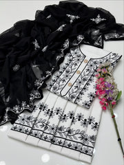 3 Pc Unstitched Lawn handmade style