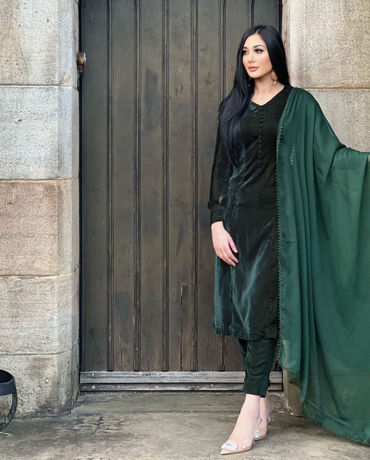 3 Pc Stitched Velvet Collection