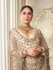 Hania Amir Cut Work Dupata